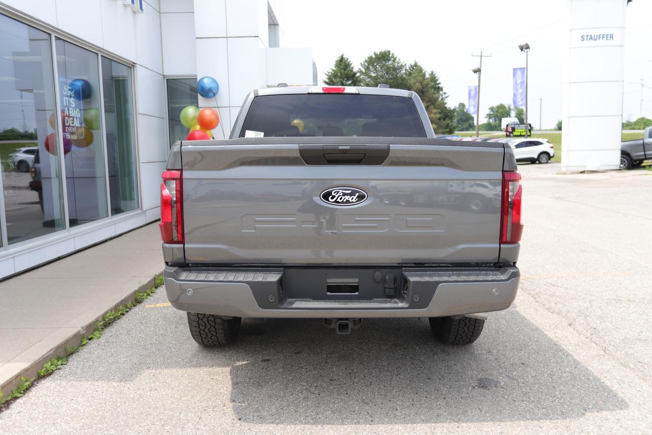 2025 Ford F-150 XLT 4WD SuperCrew 5.5' Box Photo4