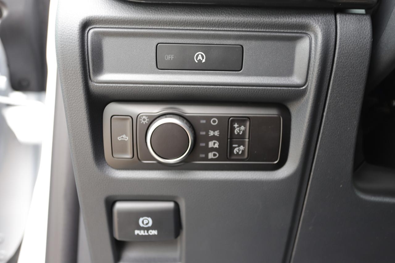 2025 Ford F-150 STX 4WD SuperCrew 5.5' Box Photo