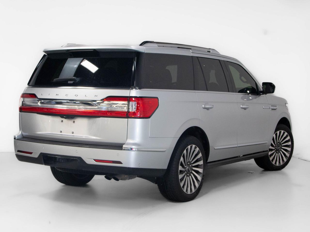 Used 2019 Lincoln Navigator RESERVE | LUXURY PKG | 7 PASS