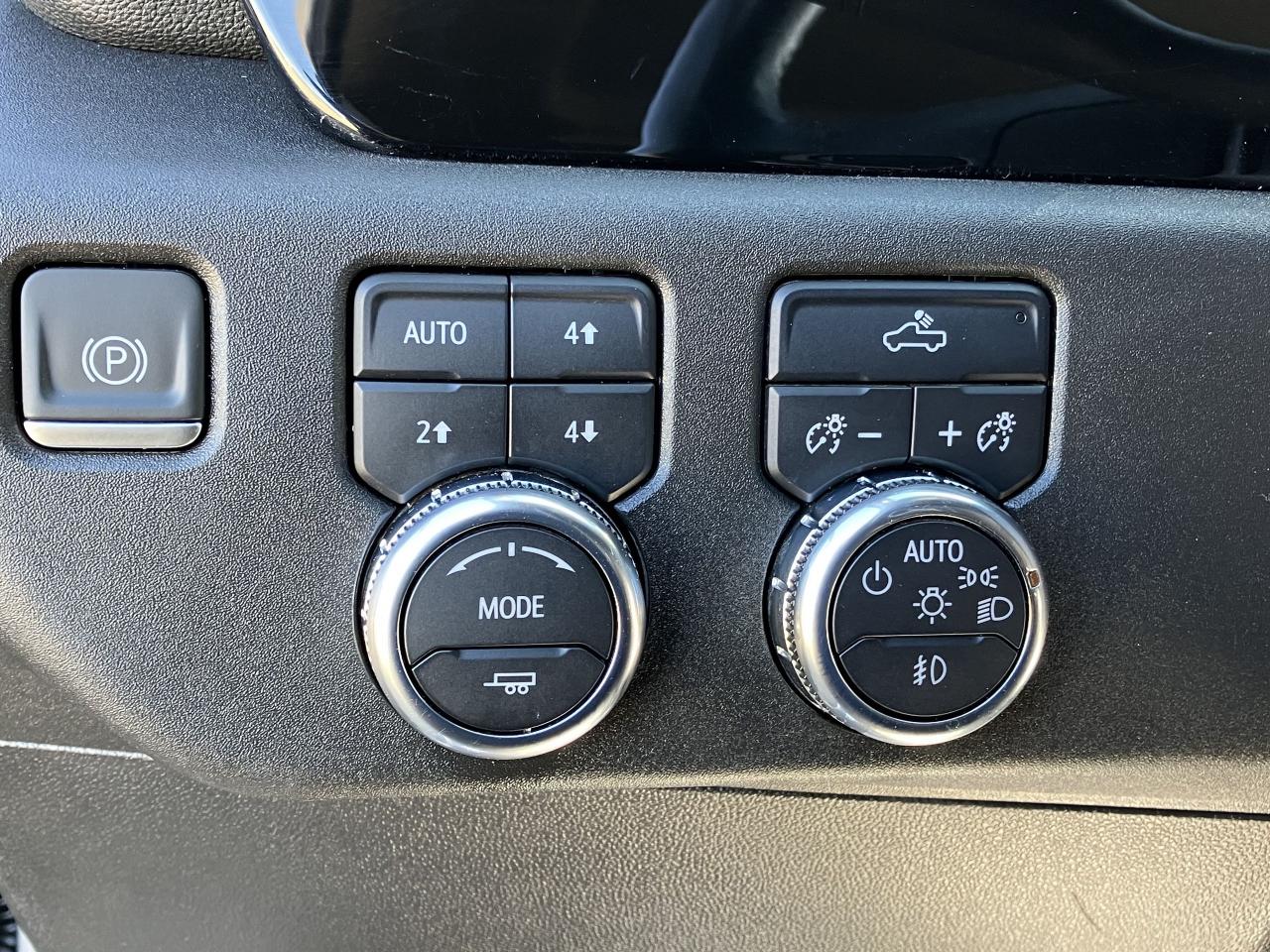 12425871