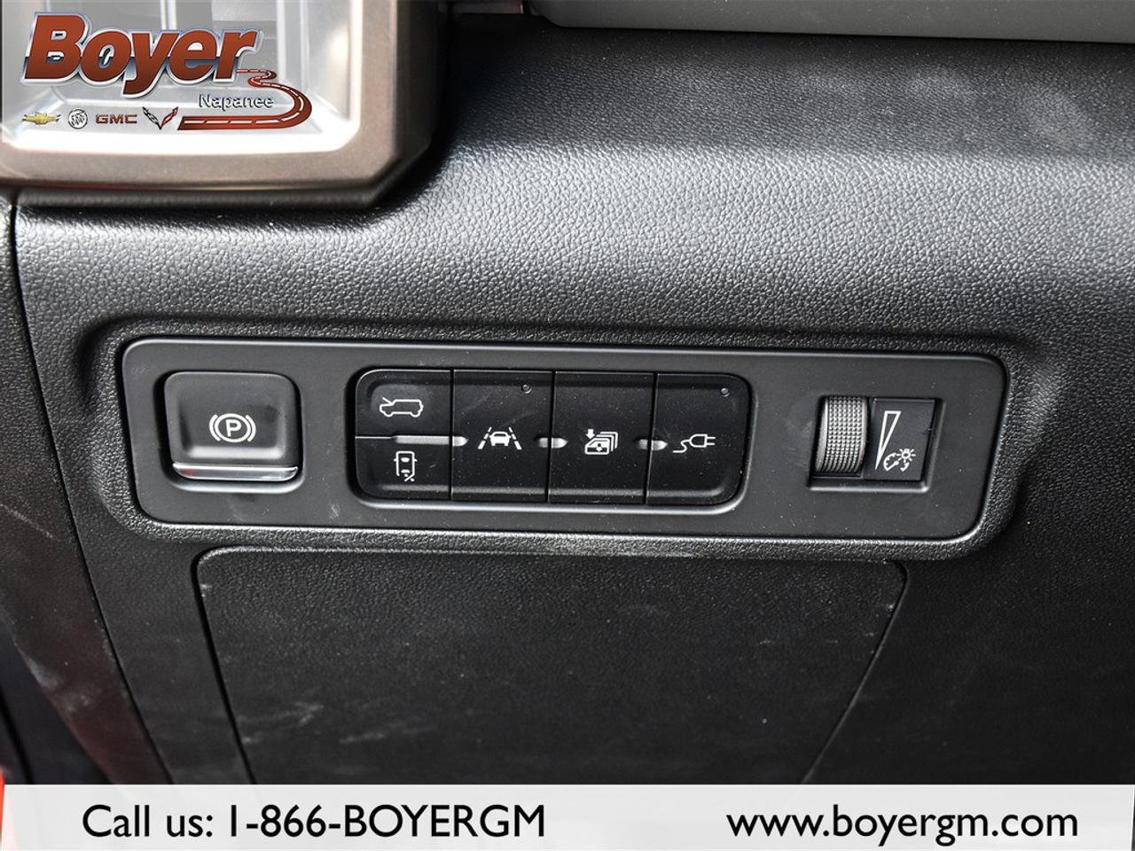 2025 GMC HUMMER EV SUV e4WD 4dr 3X Photo