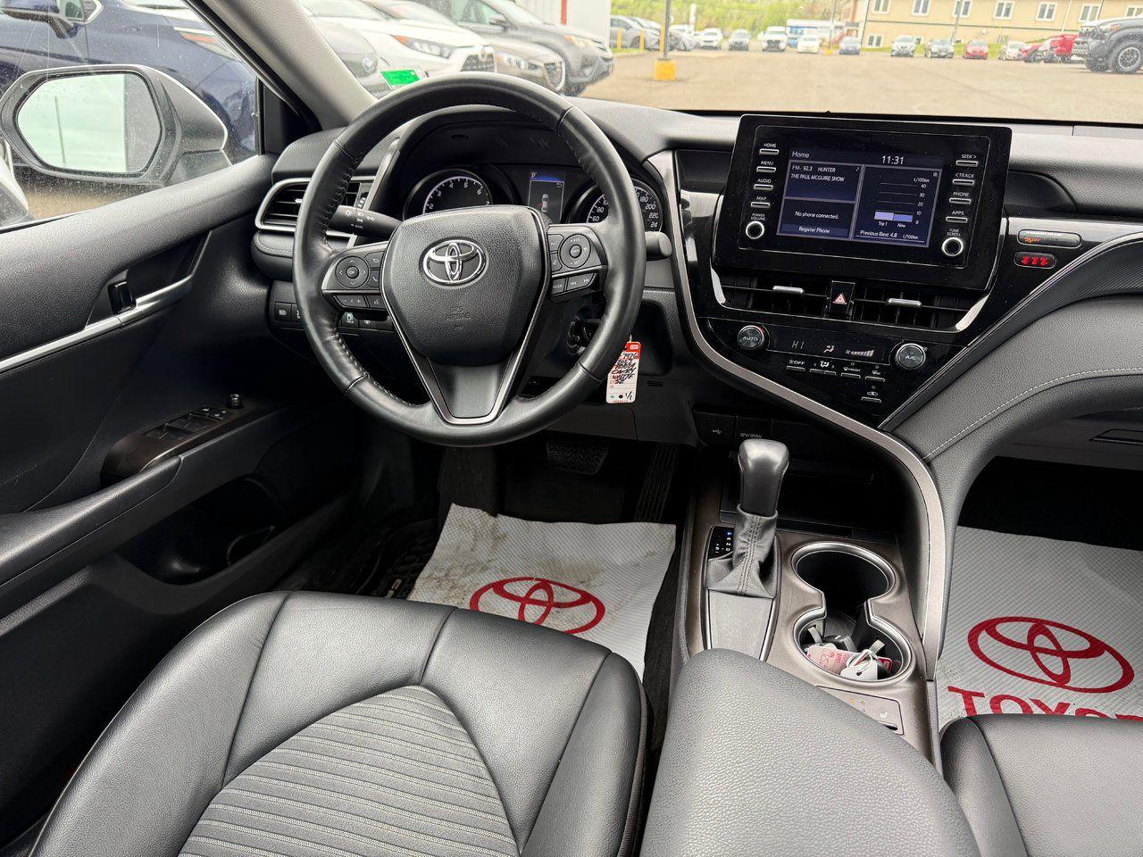 2023 Toyota Camry SE Photo