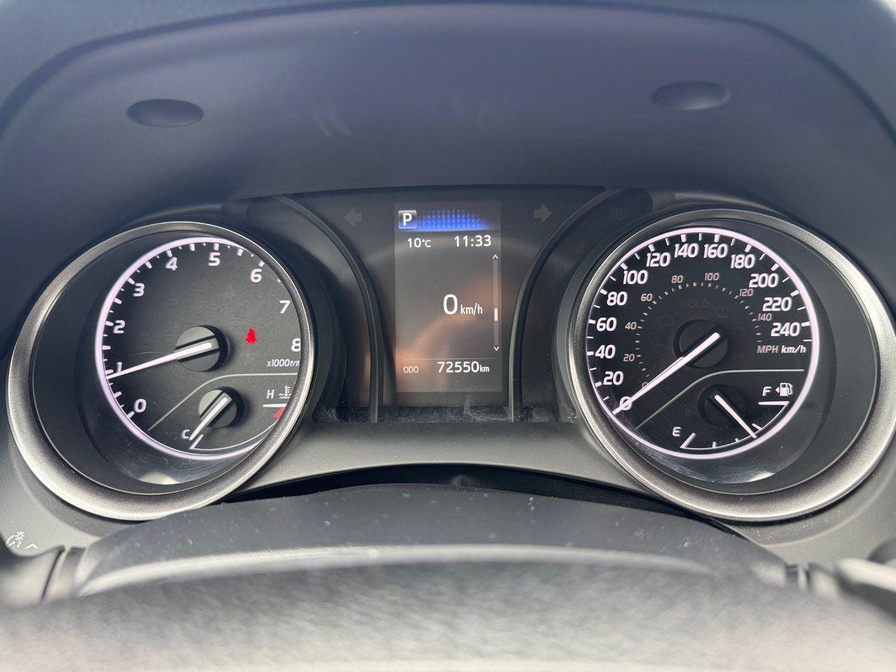 2023 Toyota Camry SE Photo