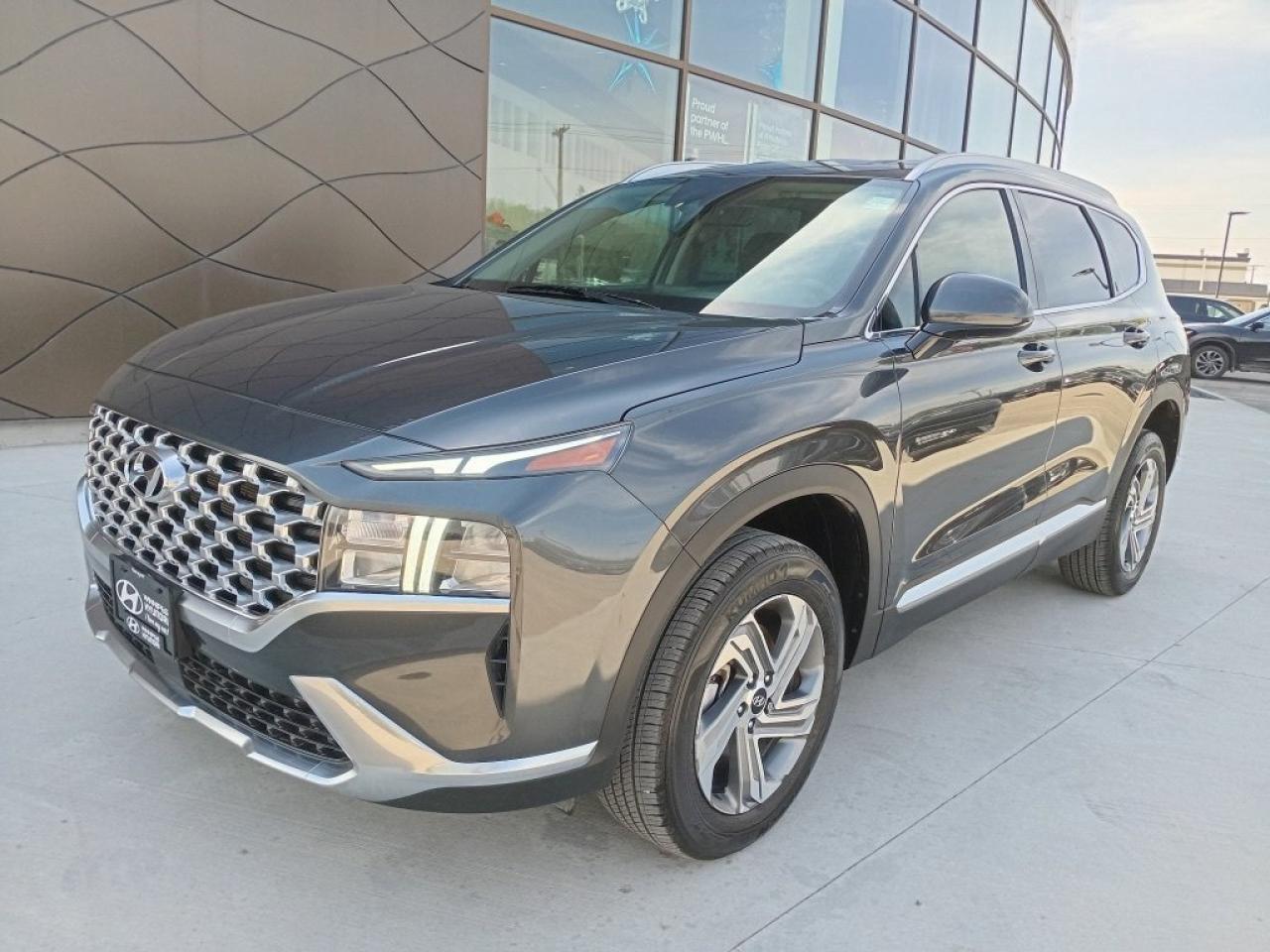 Used 2023 Hyundai Santa Fe Preferred for sale in Winnipeg, MB