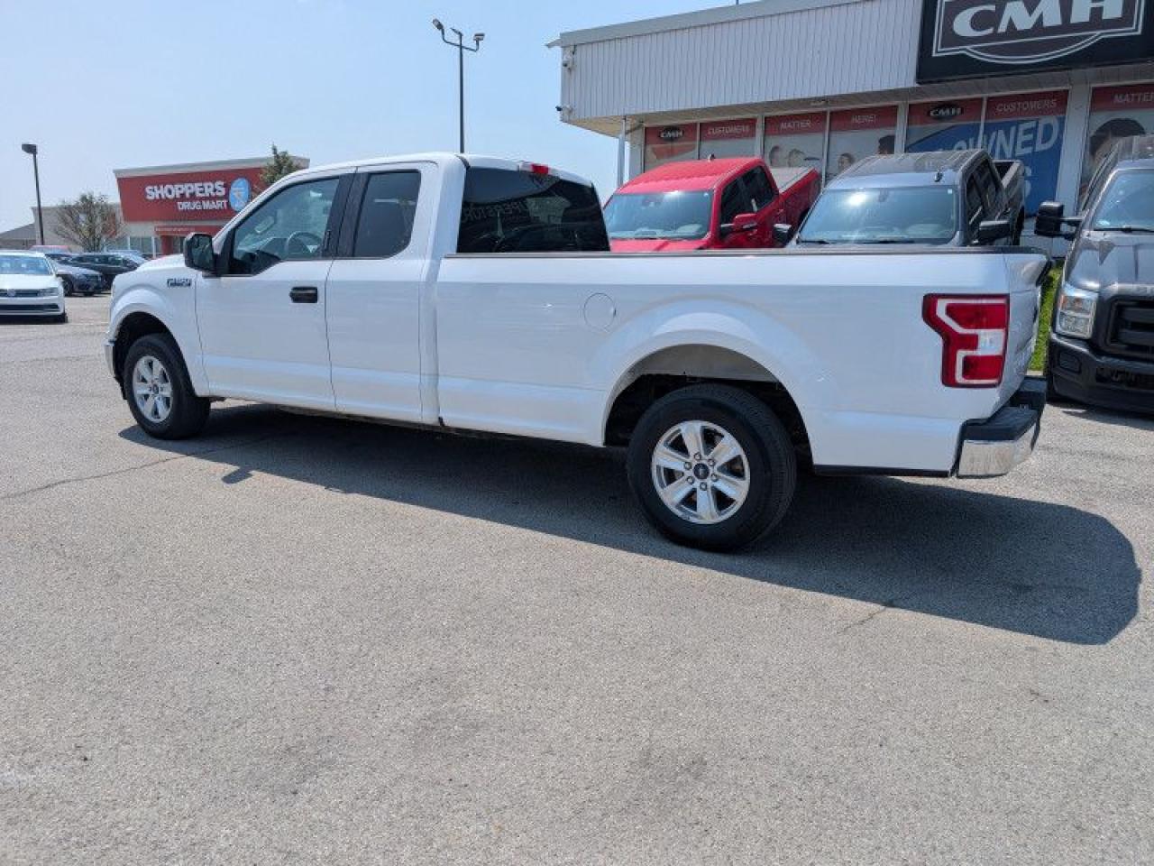 2020 Ford F-150 XLT  **ECOBOOST - 2WD** Photo2
