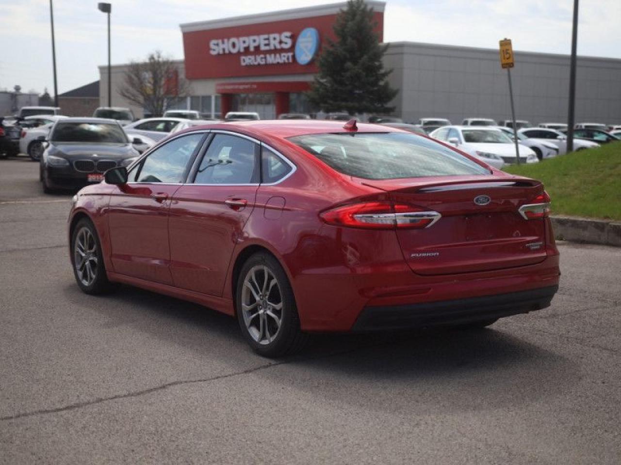 2020 Ford Fusion Titanium  **SUNROOF - COOLED SEARS** Photo2