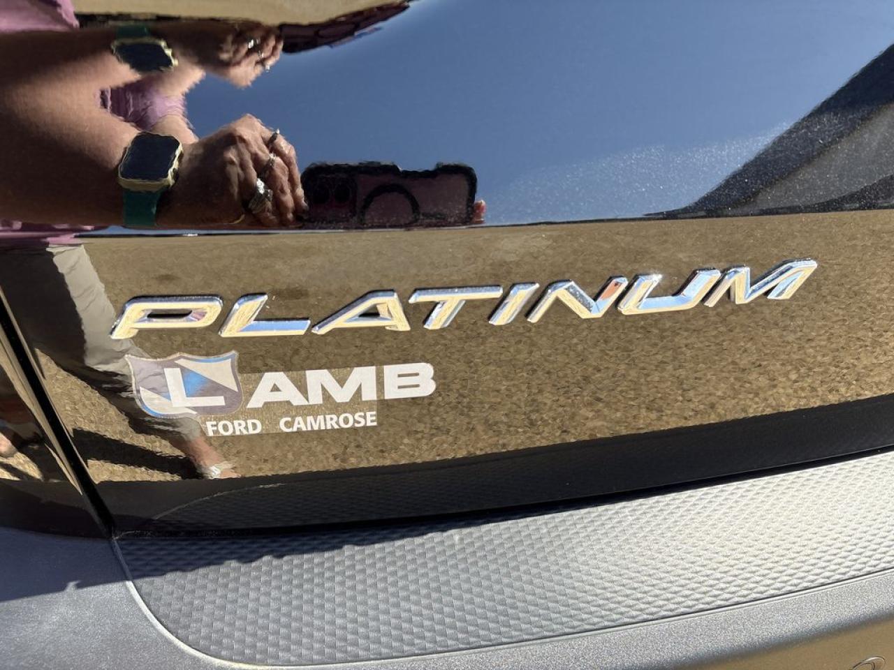 2024 Ford Escape Platinum Photo5