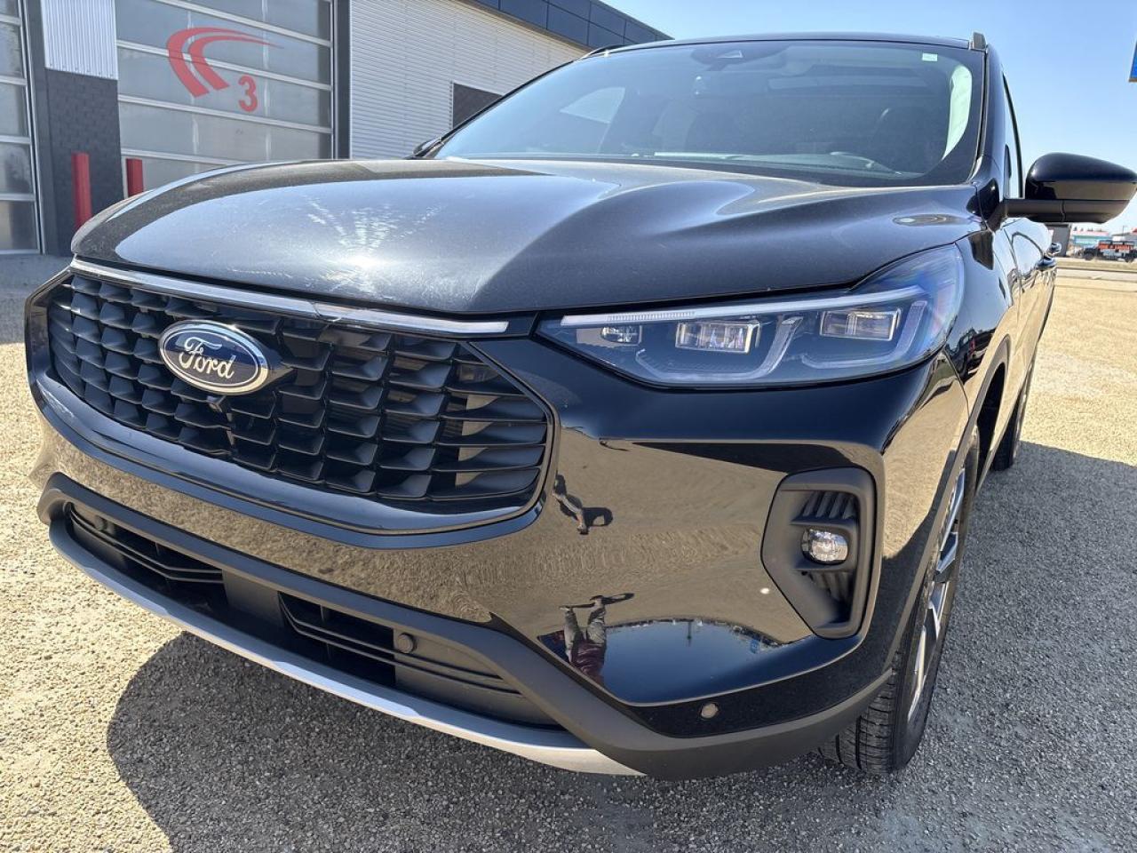 2024 Ford Escape Platinum Photo5