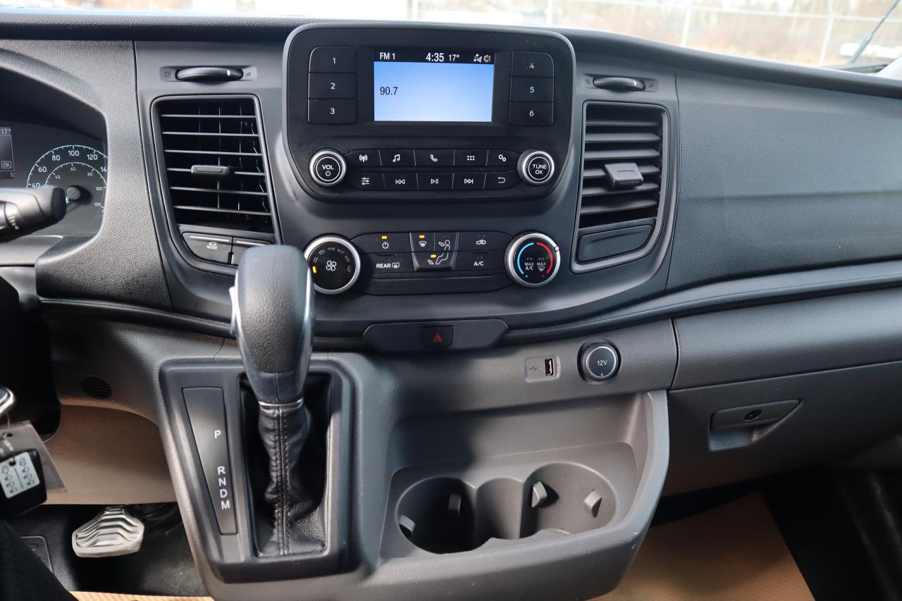 2021 Ford Transit Passenger Wagon XL Photo5