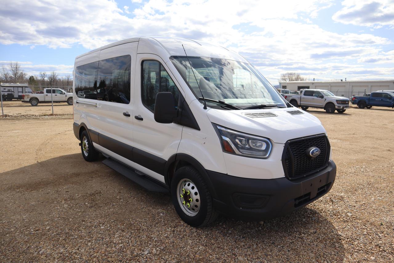 2021 Ford Transit Passenger Wagon XL Photo5