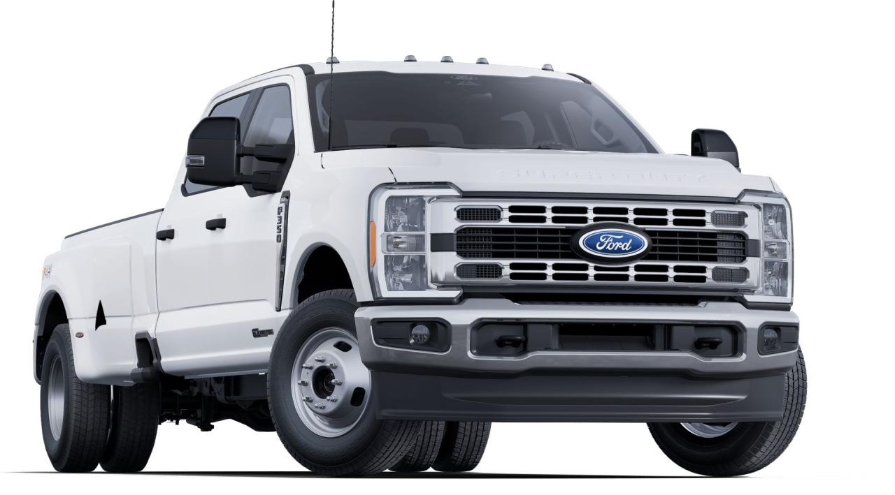 2025 Ford F-350 Super Duty DRW XLT Photo