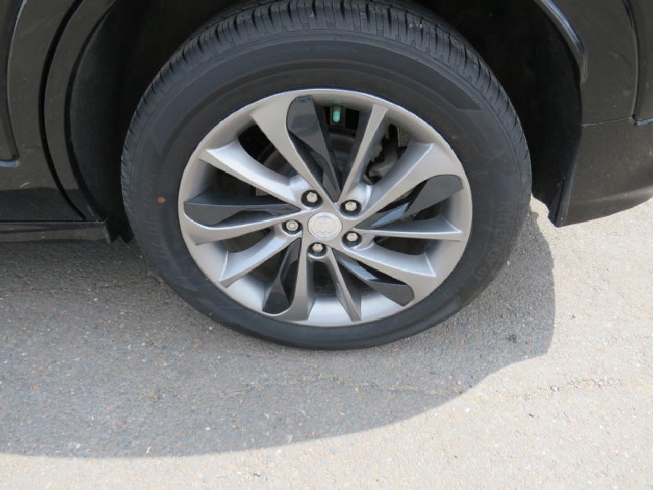 12426885