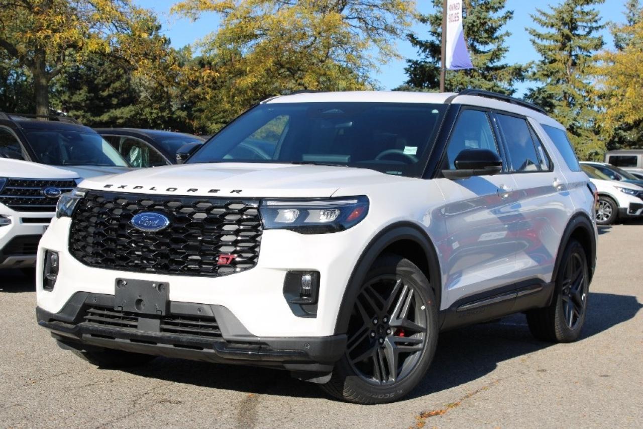 2025 Ford Explorer ST Photo0