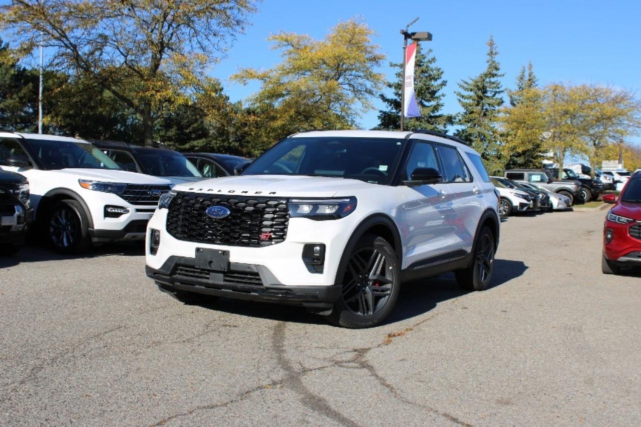 2025 Ford Explorer ST Photo
