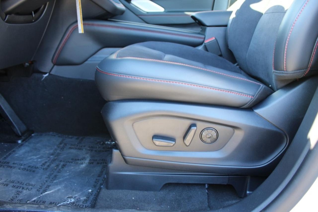 2025 Ford Explorer ST Photo