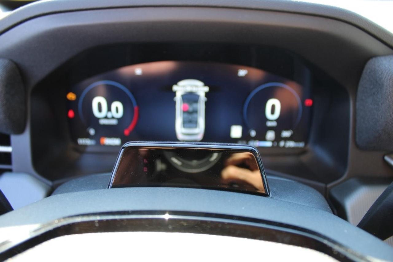 2025 Ford Explorer ST Photo