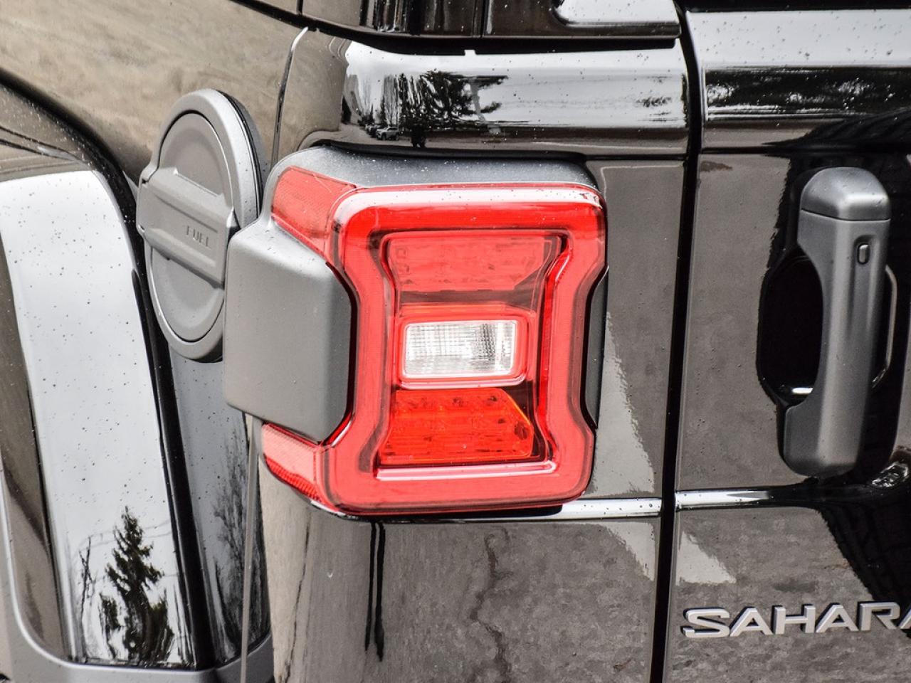 2025 Jeep Wrangler Sahara [DEMO|BLINDSPOT|HEATEDSTEERING|REMOTESTATER Photo