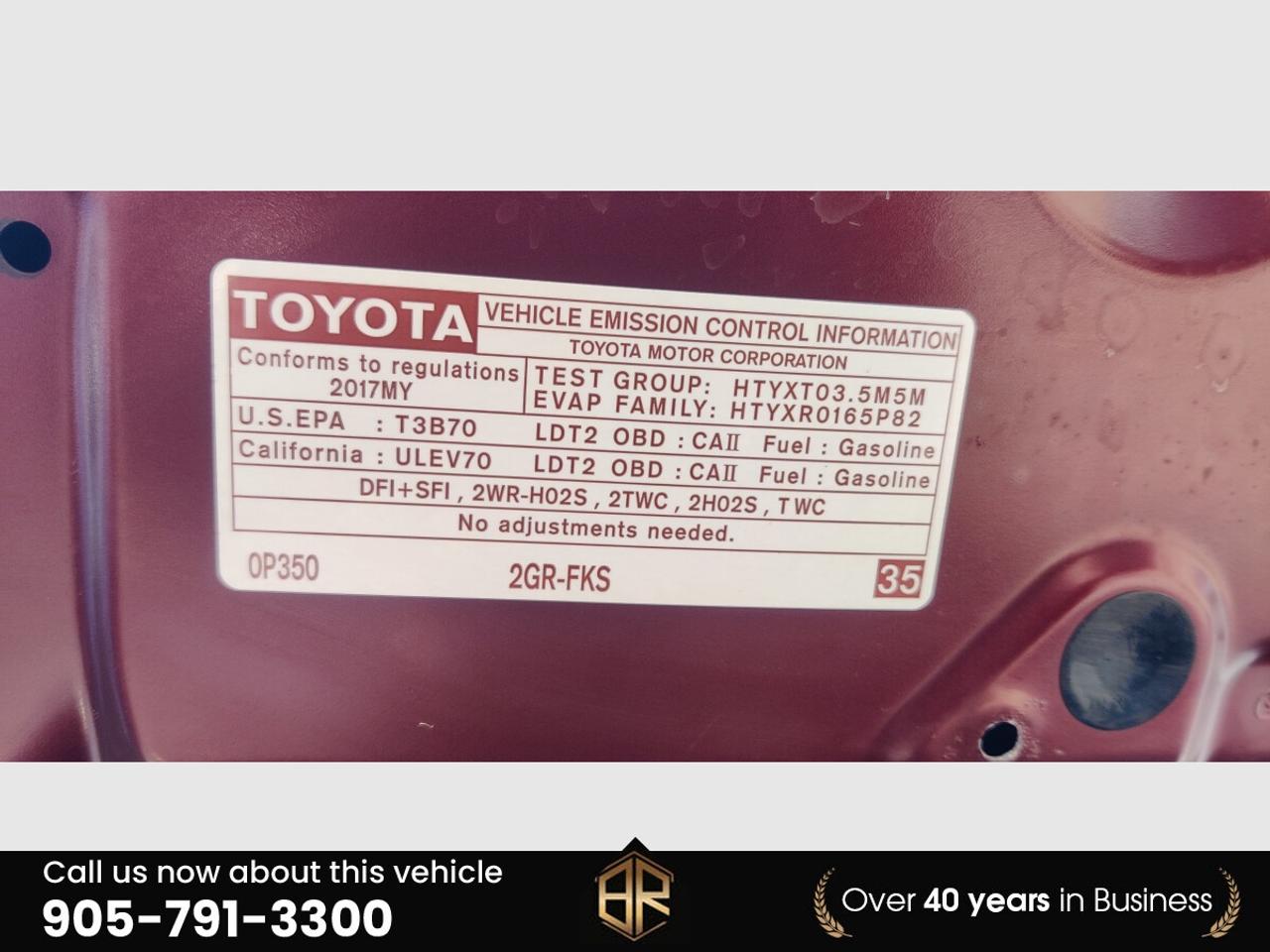 2017 Toyota Highlander XLE | Leather | Sun Roof | No Accidents Reported | Photo