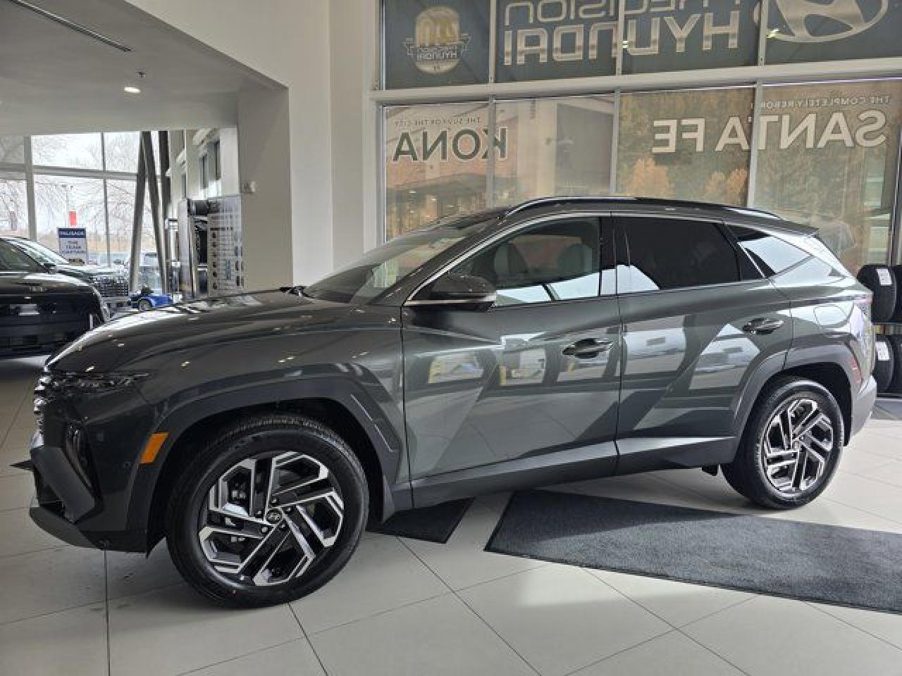 New 2025 Hyundai Tucson Plug-In Hybrid Ultimate for sale in Calgary, AB