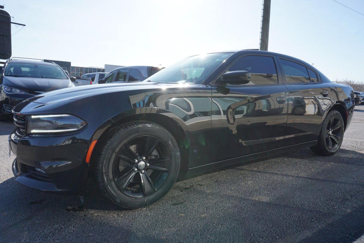 2016 Dodge Charger 3.6L V6 SXT CERTIFIED *DODGE MAINTAIN* SUNROOF BLUETOOTH HEATED SEAT CRUISE ALLOYS - Photo #3