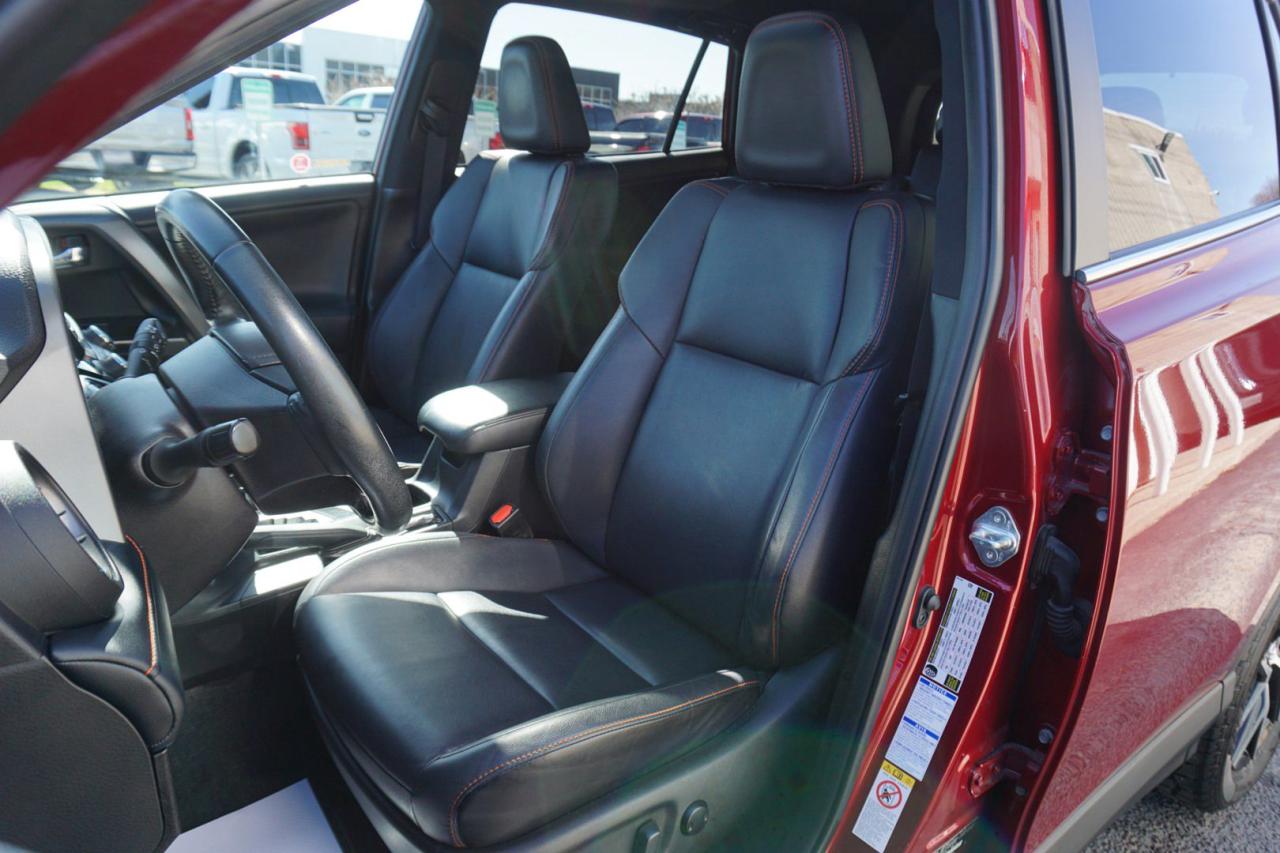 2018 Toyota RAV4 SE-SPORT 4WD CERTIFIED *TOYOTA MAINTAIN* NAV CAMERA SUNROOF BLUETOOTH HEATED LEATHER CRUISE ALLOYS - Photo #14