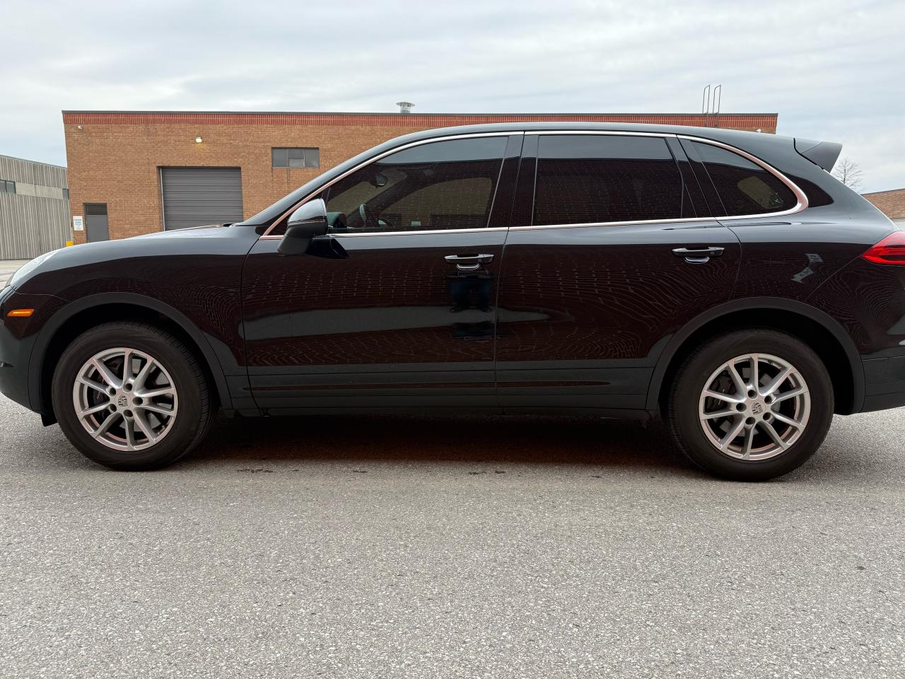 2016 Porsche Cayenne  - Photo #6