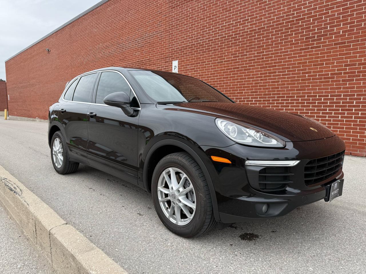 2016 Porsche Cayenne  - Photo #1