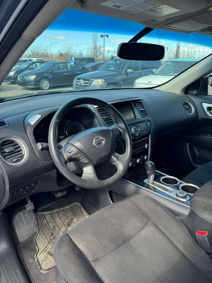 2015 Nissan Pathfinder  - Photo #6