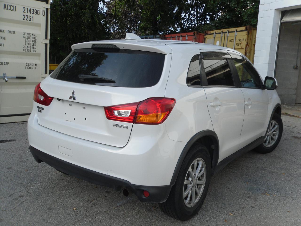 2017 Mitsubishi RVR SE AWC - Photo #3
