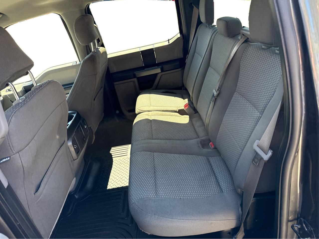 2017 Ford F-150 XLT - Photo #14
