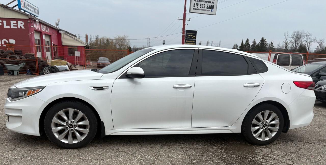 2016 Kia Optima LX+ Photo2