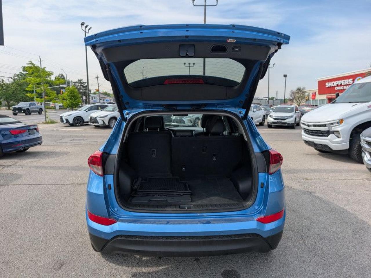2017 Hyundai Tucson Luxury  **PANO ROOF - AM ALLOYS** Photo