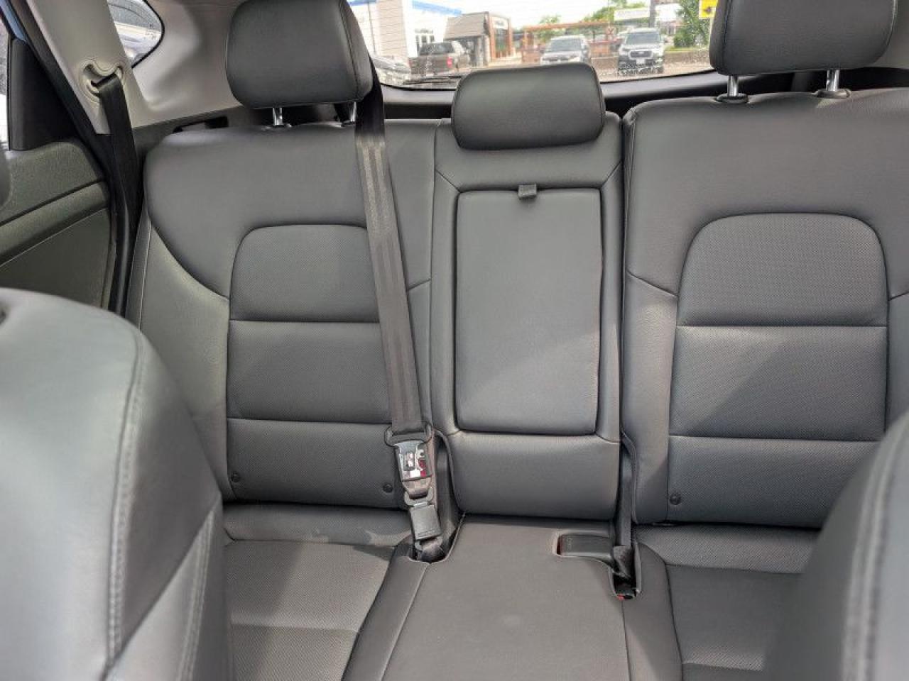 2017 Hyundai Tucson Luxury  **PANO ROOF - AM ALLOYS** Photo