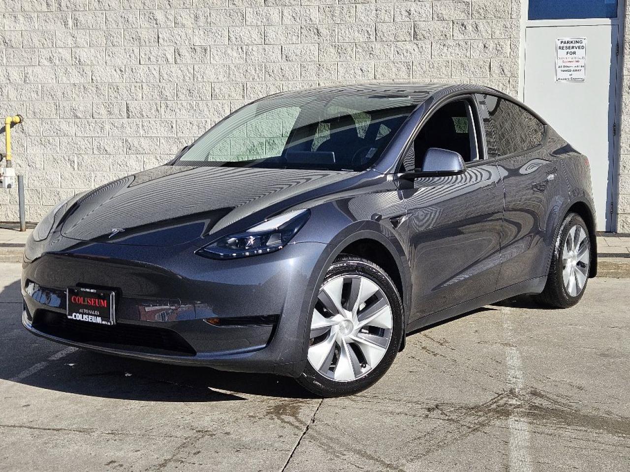Used 2023 Tesla Model Y LFP BATTERY-CHARGE TO 100%-AUTOPILOT-ONLY 21000KM for sale in Toronto, ON
