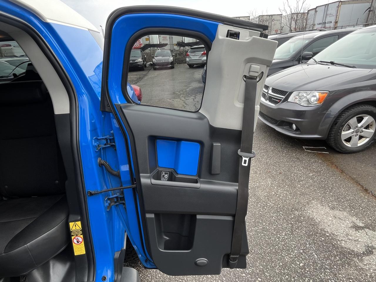 2008 Toyota FJ Cruiser C Package Photo