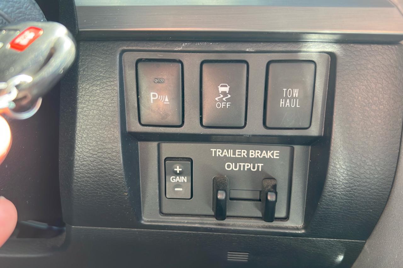 2019 Toyota Tundra Platinum Photo