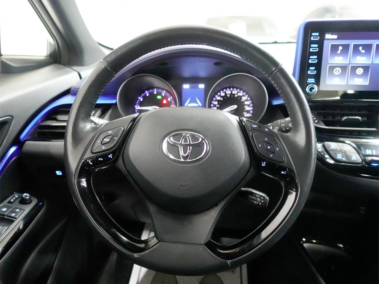 2020 Toyota C-HR XLE PREMIUM | LaneDep | Heated Seats | CarPlay