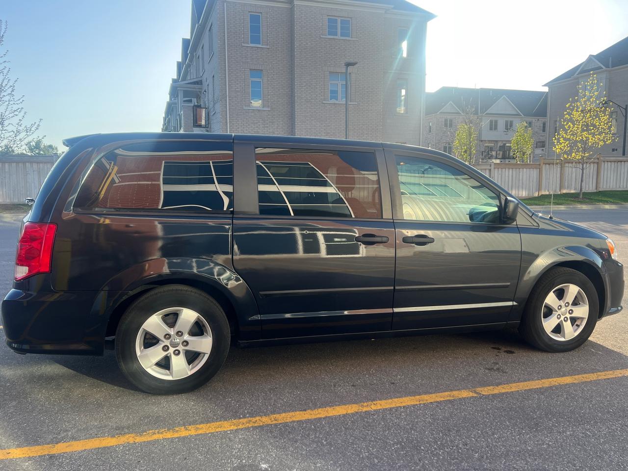 2014 Dodge Grand Caravan  - Photo #7