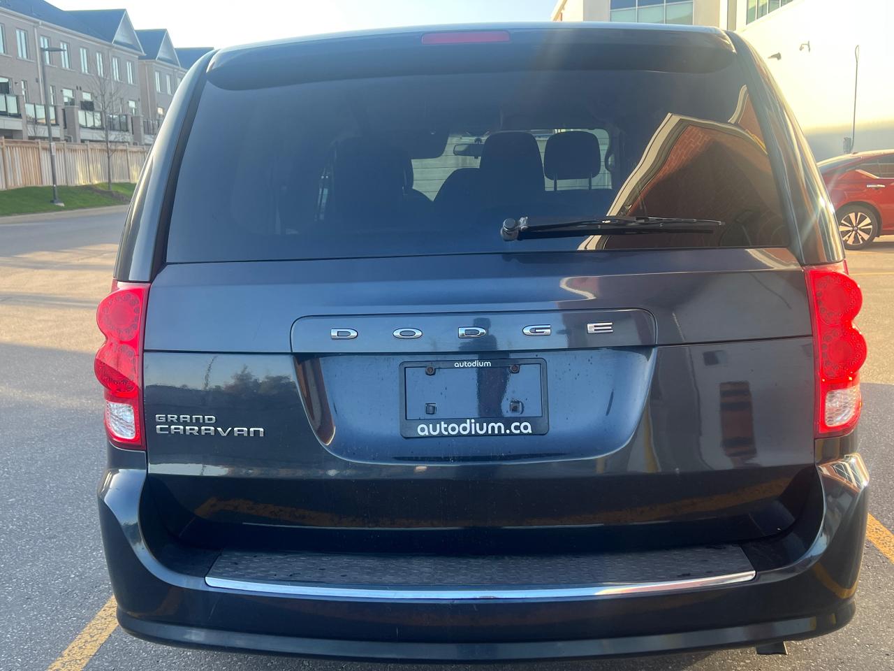 2014 Dodge Grand Caravan  - Photo #5