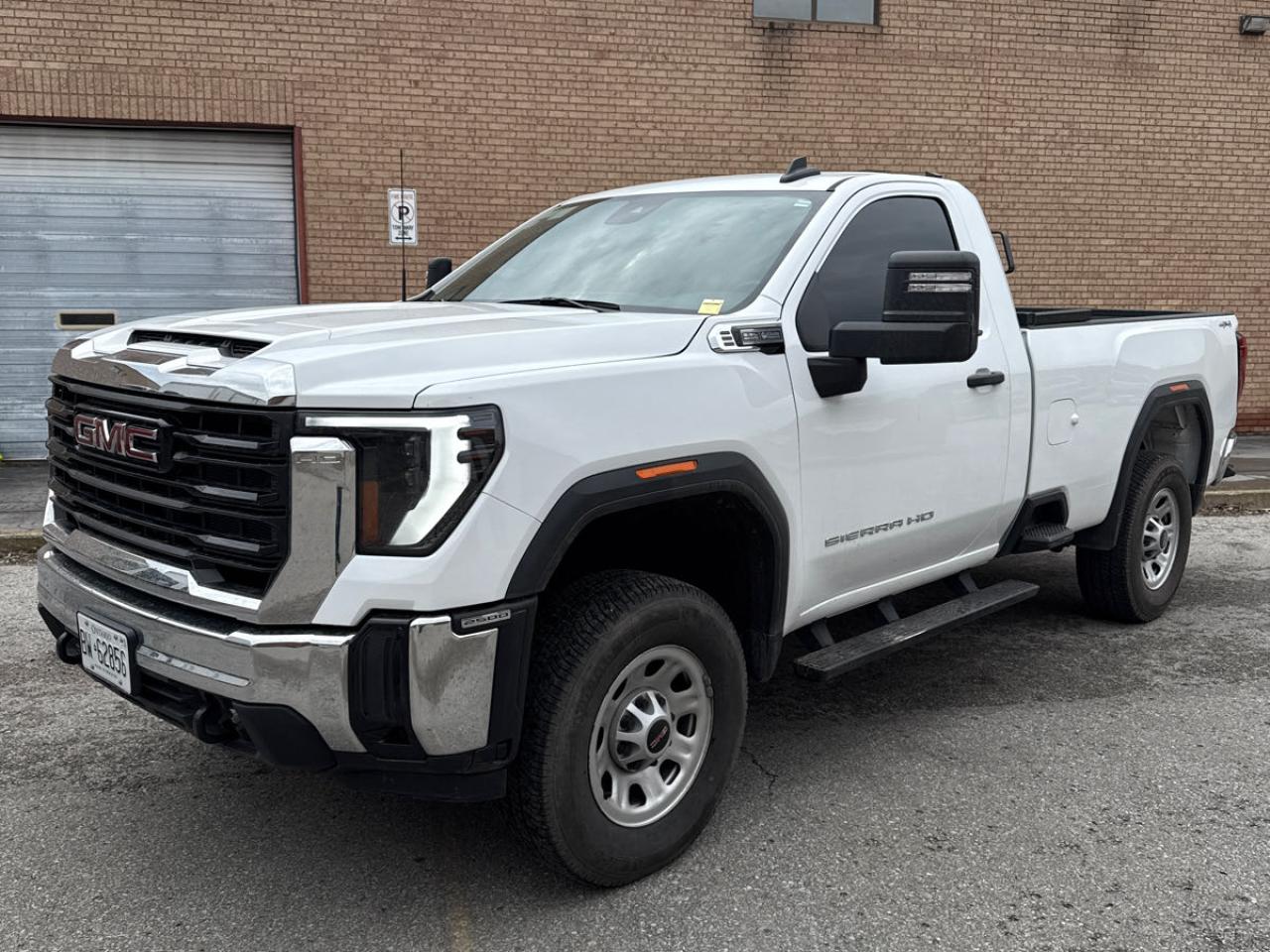 Used 2024 GMC Sierra 2500 4WD Reg Cab 142