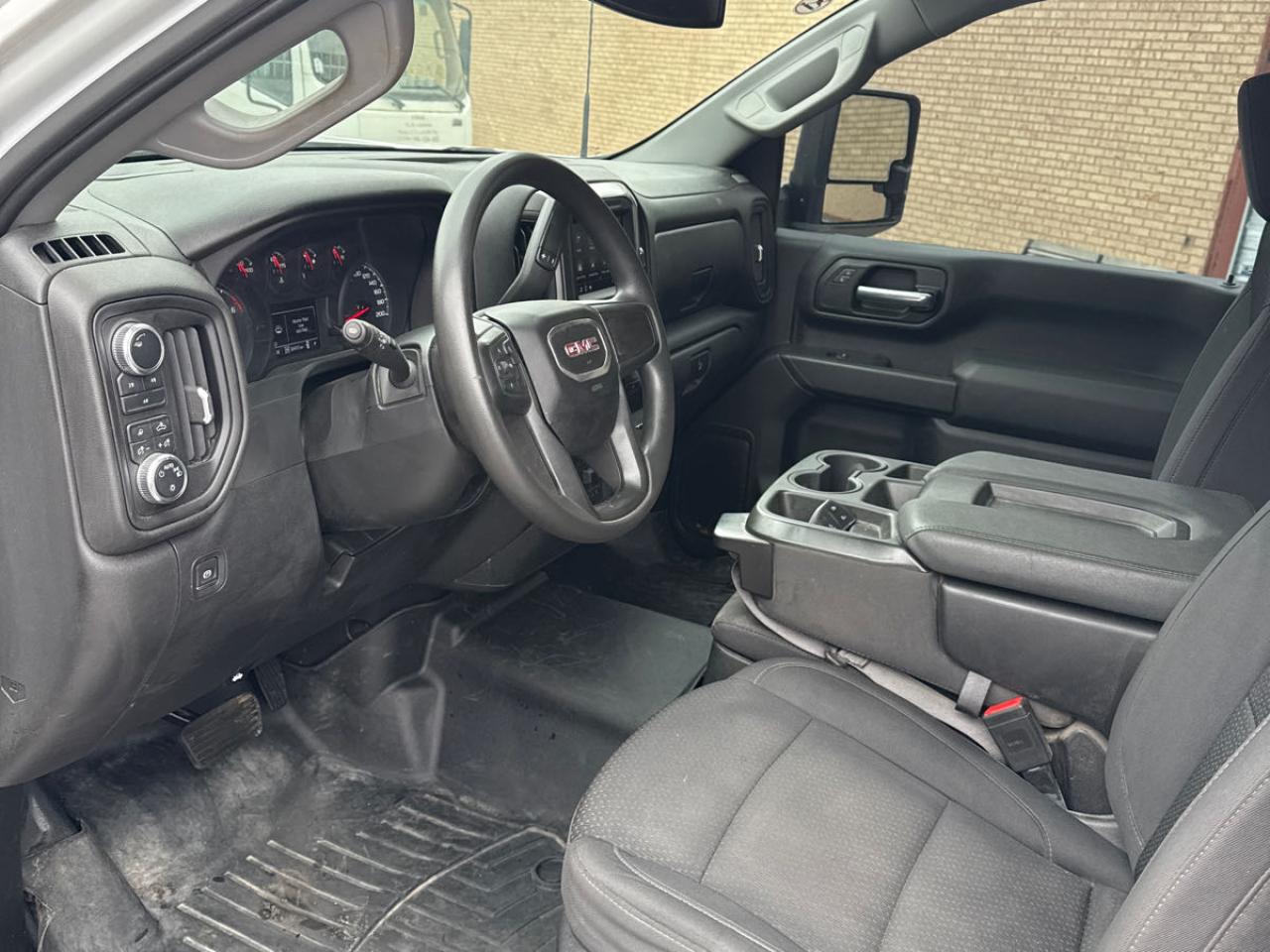 2024 GMC Sierra 2500 4WD Reg Cab 142" Pro - Photo #5