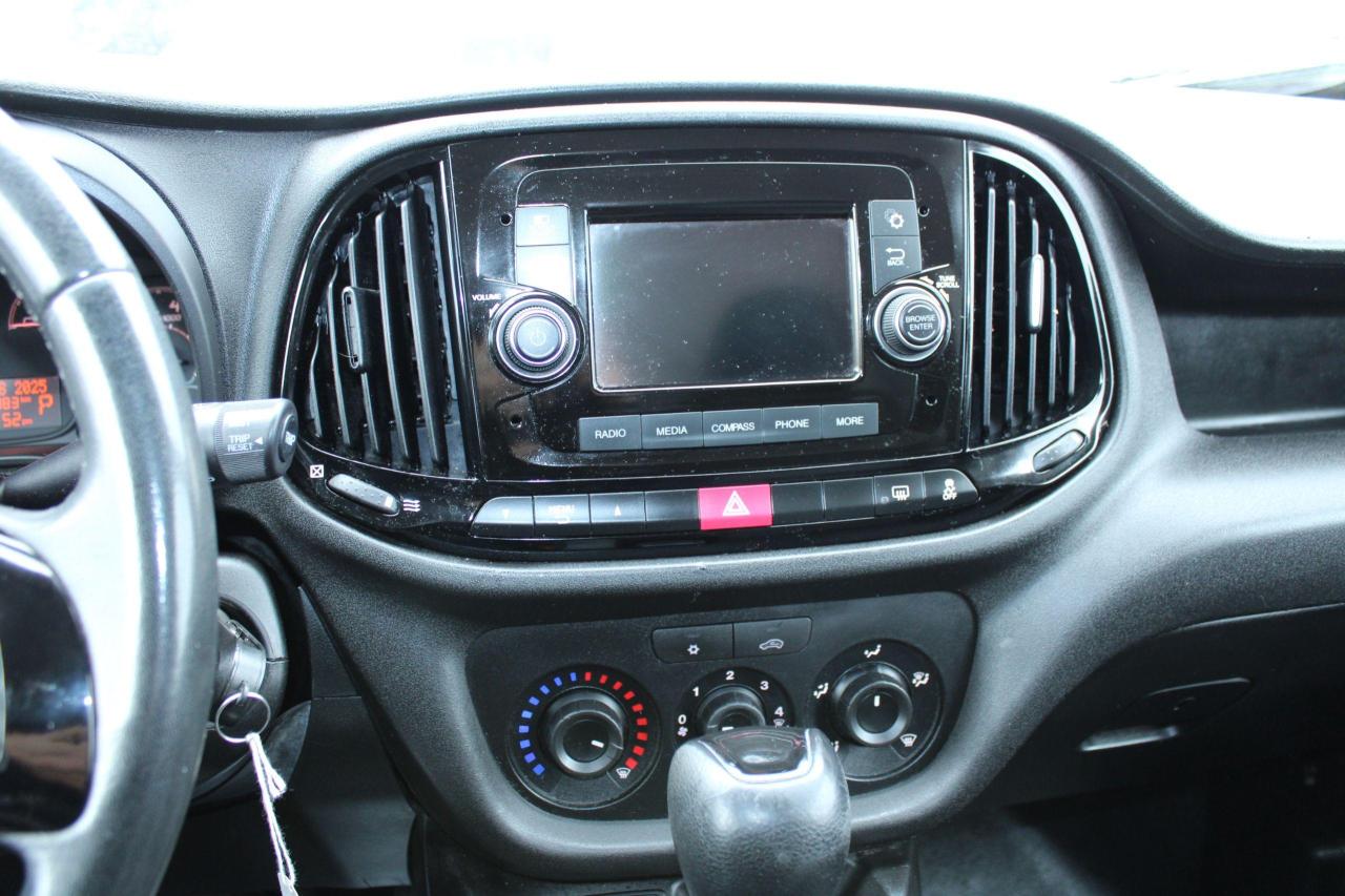 2015 RAM ProMaster 4dr Wgn SLT - Photo #13