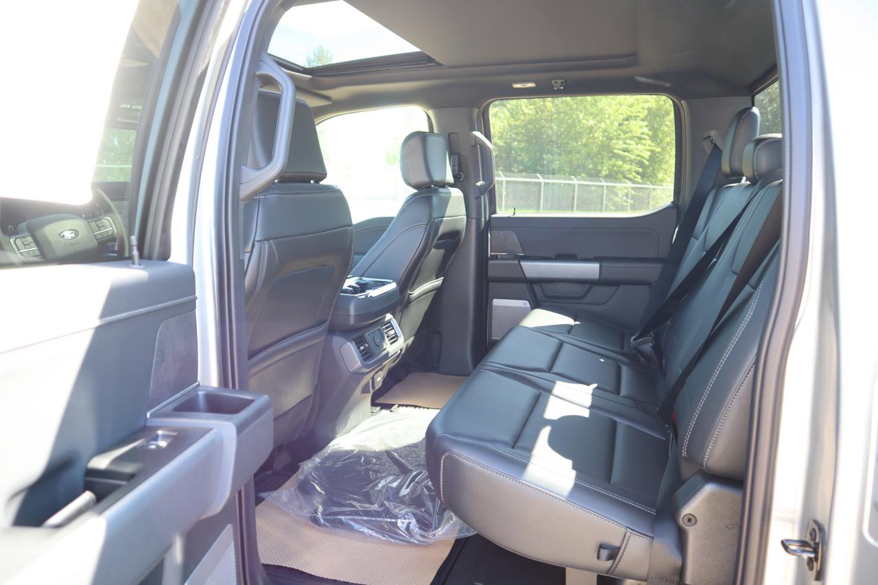 2025 Ford F-150 XLT Photo5