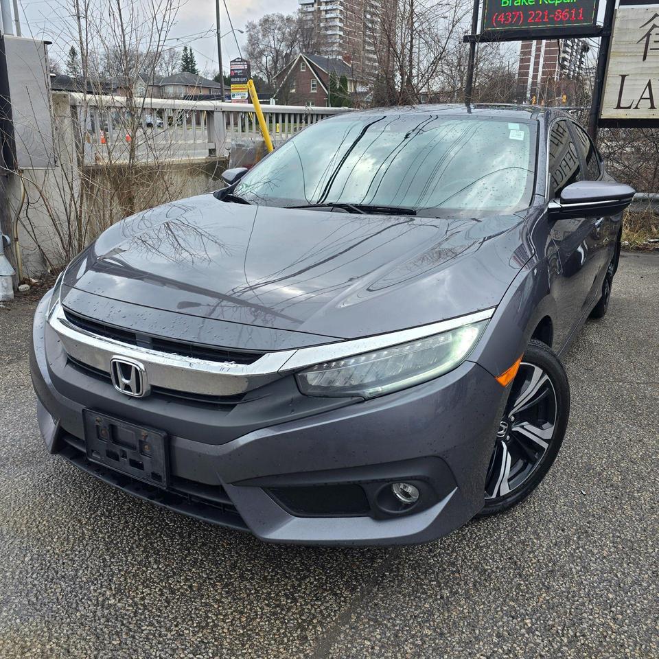 2018 Honda Civic Touring CVT - Photo #1