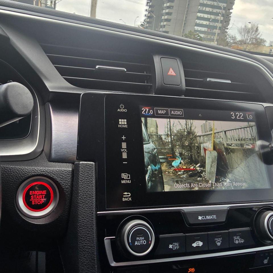 2018 Honda Civic Touring CVT - Photo #14