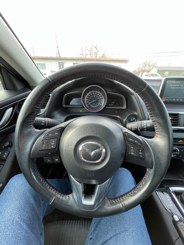 2016 Mazda MAZDA3 GS Touring - Photo #8