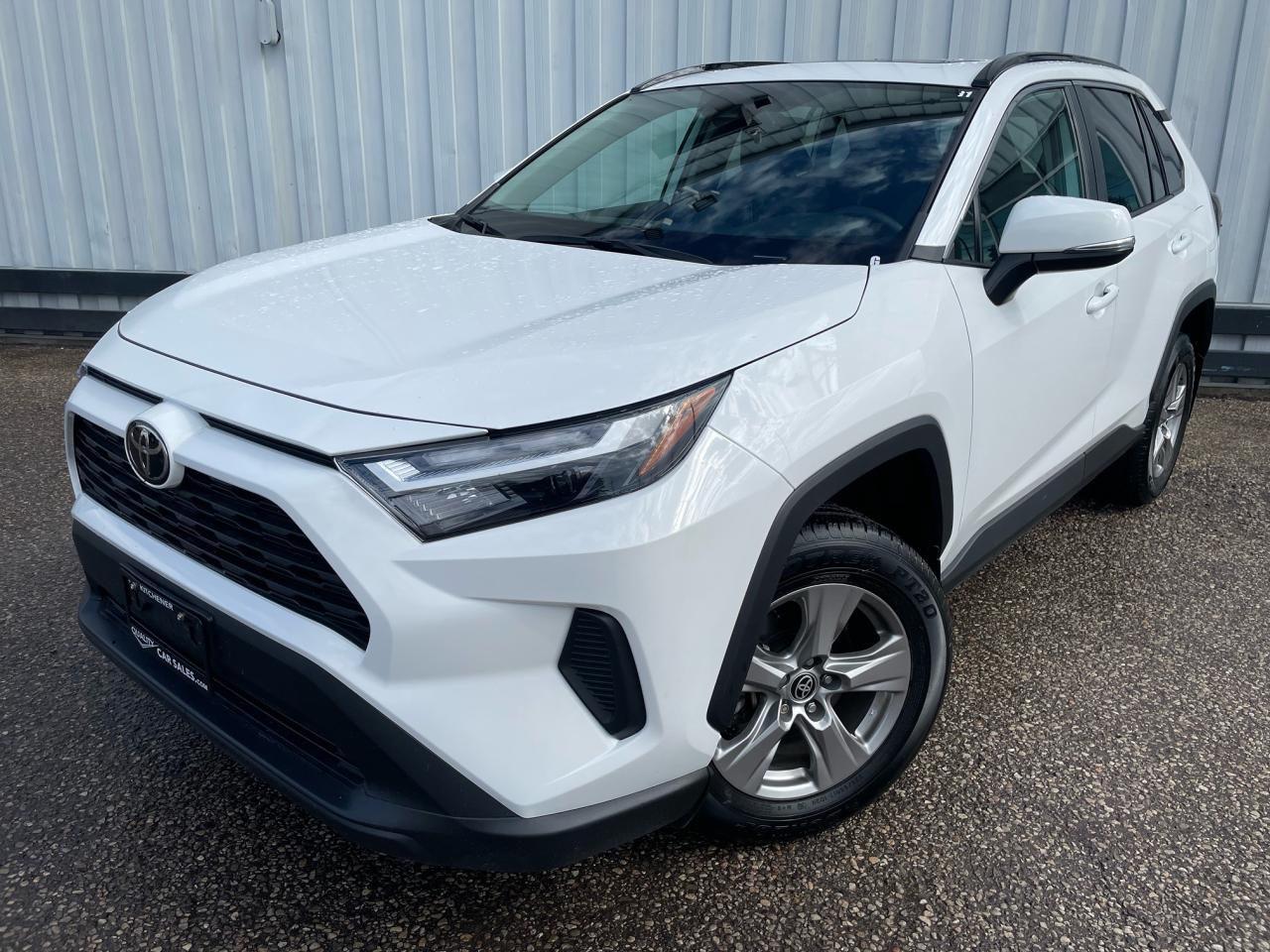 2022 Toyota RAV4 XLE AWD *SUNROOF-HEATED SEATS*