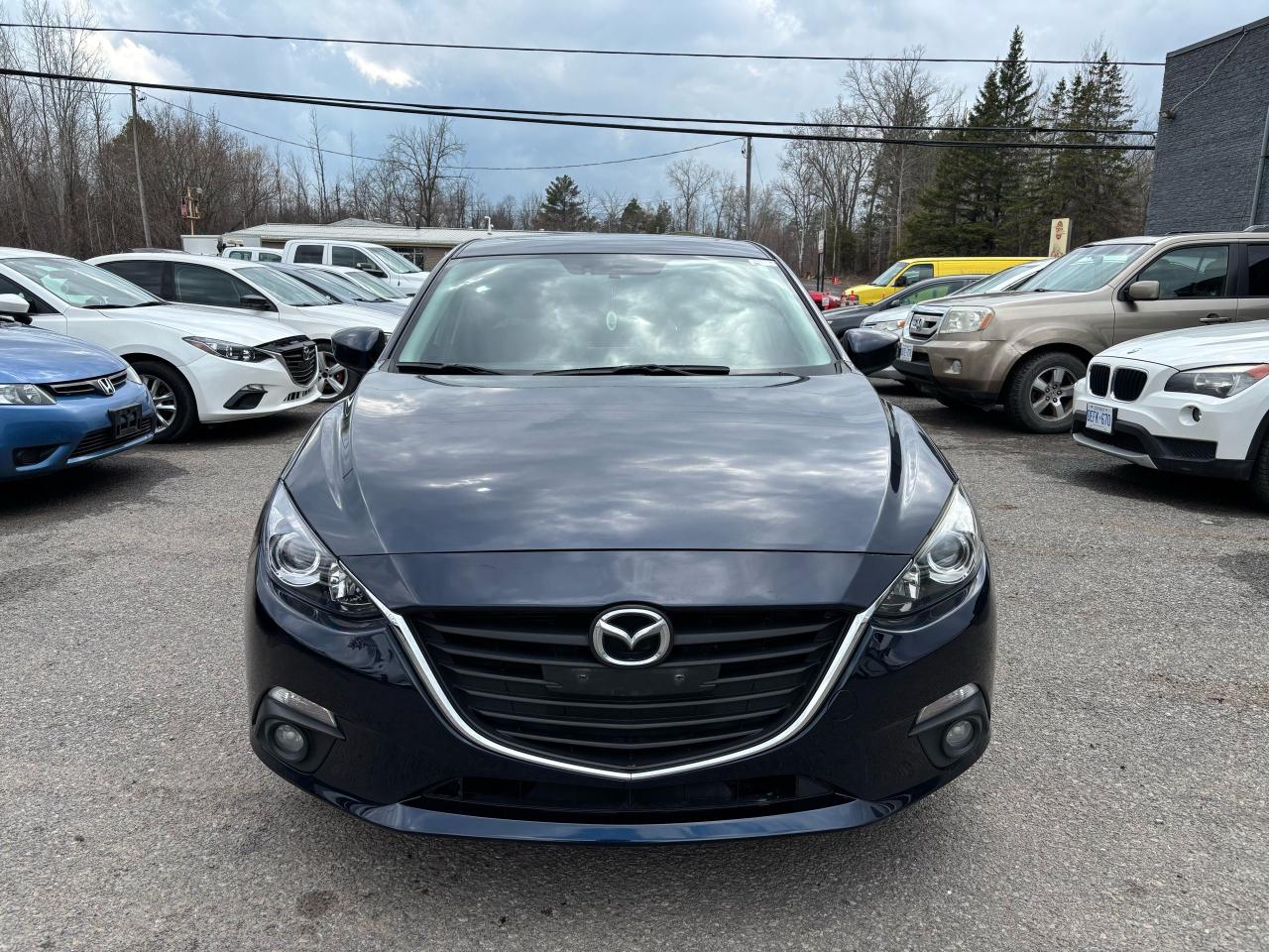 2015 Mazda MAZDA3 GS - Photo #2