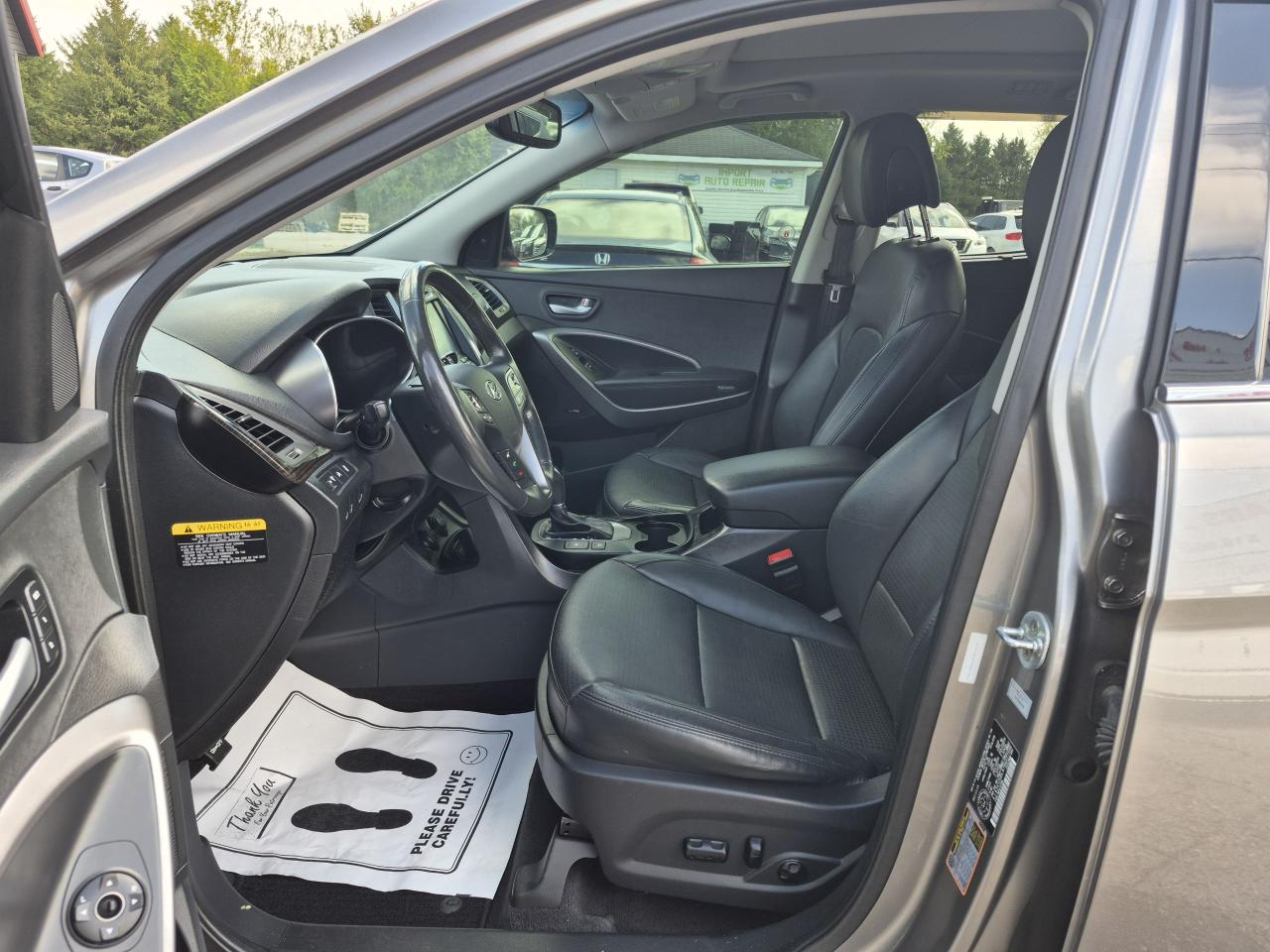 2016 Hyundai Santa Fe Sport AWD Limited Photo9
