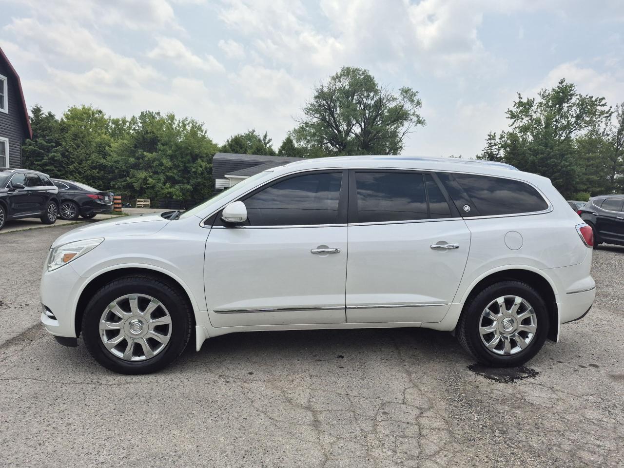 2017 Buick Enclave AWD Premium Photo6